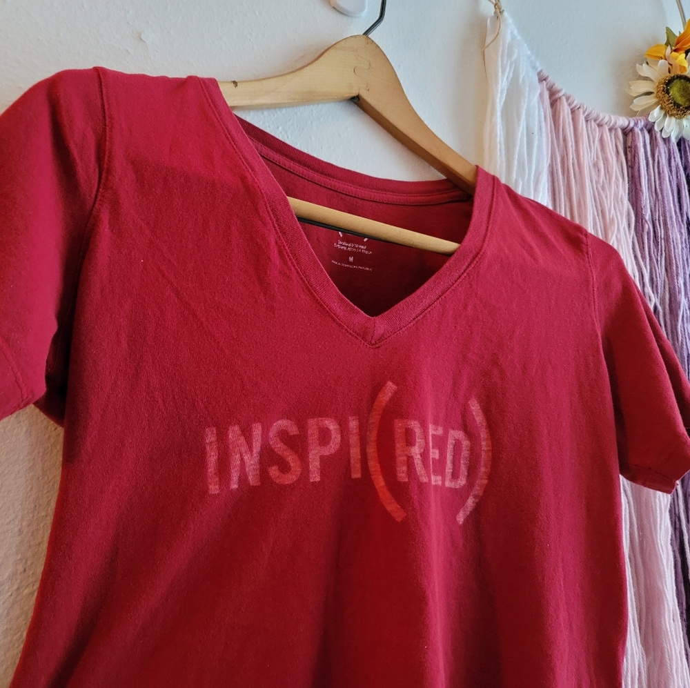 GAP Red Vneck Shirt